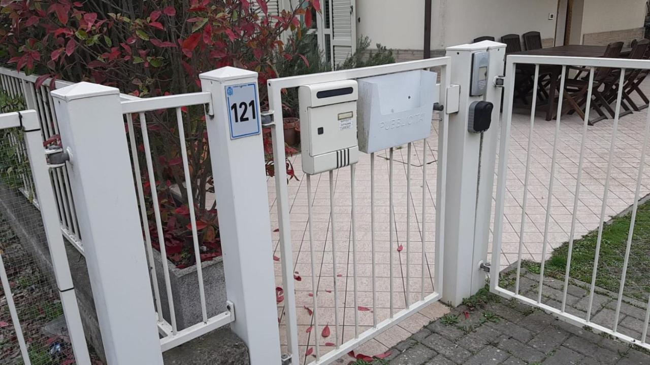 Medusablu121 Punta Marina Exteriér fotografie